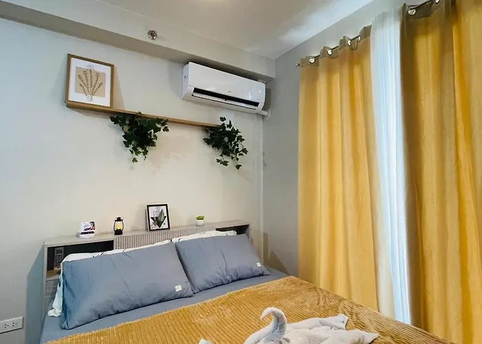 J&j Mactan With Netflix, Pool & Paid Parking Marigondon (Cebu)