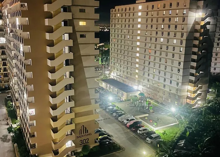 J&j Mactan With Netflix, Pool & Paid Parking Apartment *